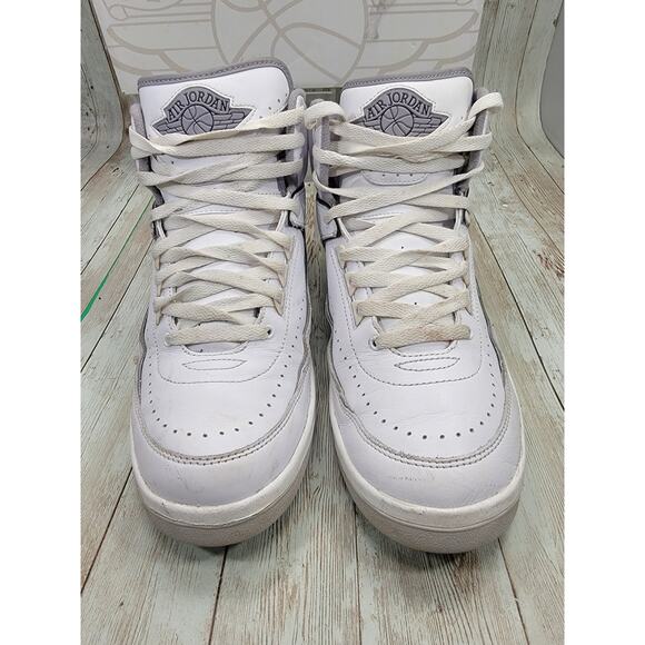 Nike Air Jordan 2 Retro DR8884-100 Men\'s White Cement Grey Sail Size 8 US In Box